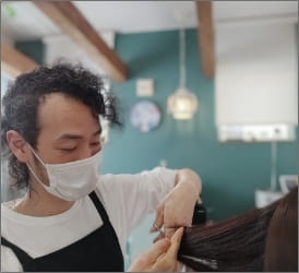 アニャヘアー店長